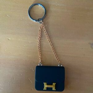 Black and Gold Fashion Keychain Accessory